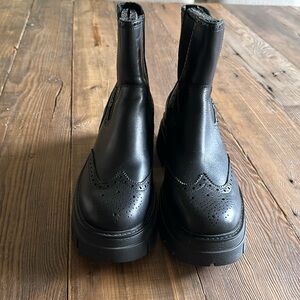 New Stunning Ash boots!!